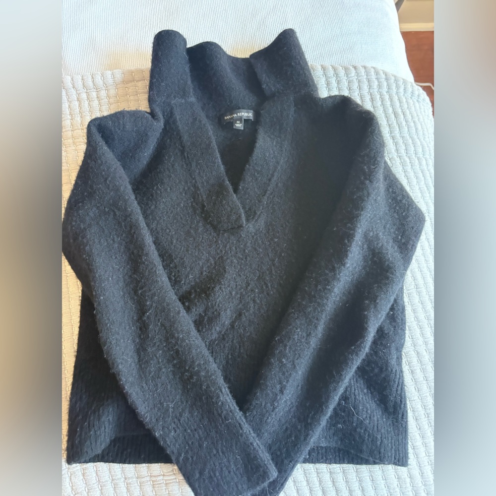 Banana Republic Black V-Neck Funnel Collar Sweater